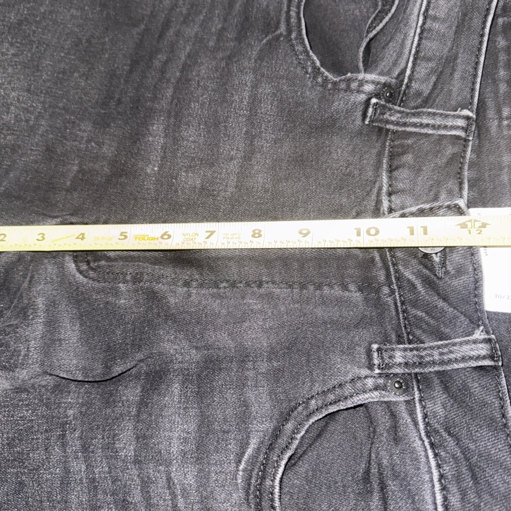 ASOS DESIGN High Waisted Straight Leg Jeans Black Denim Women's 30/32 READ - Picture 6 of 10